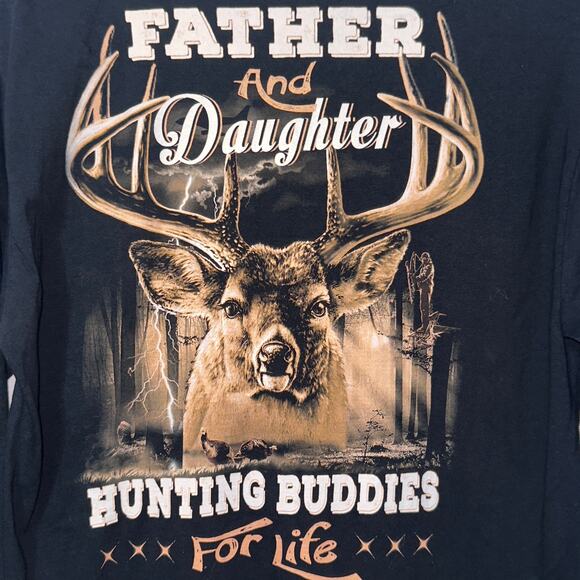 Fruit of the Loom Black hunting Graphic shirt women’s Size Medium - Picture 3 of 5